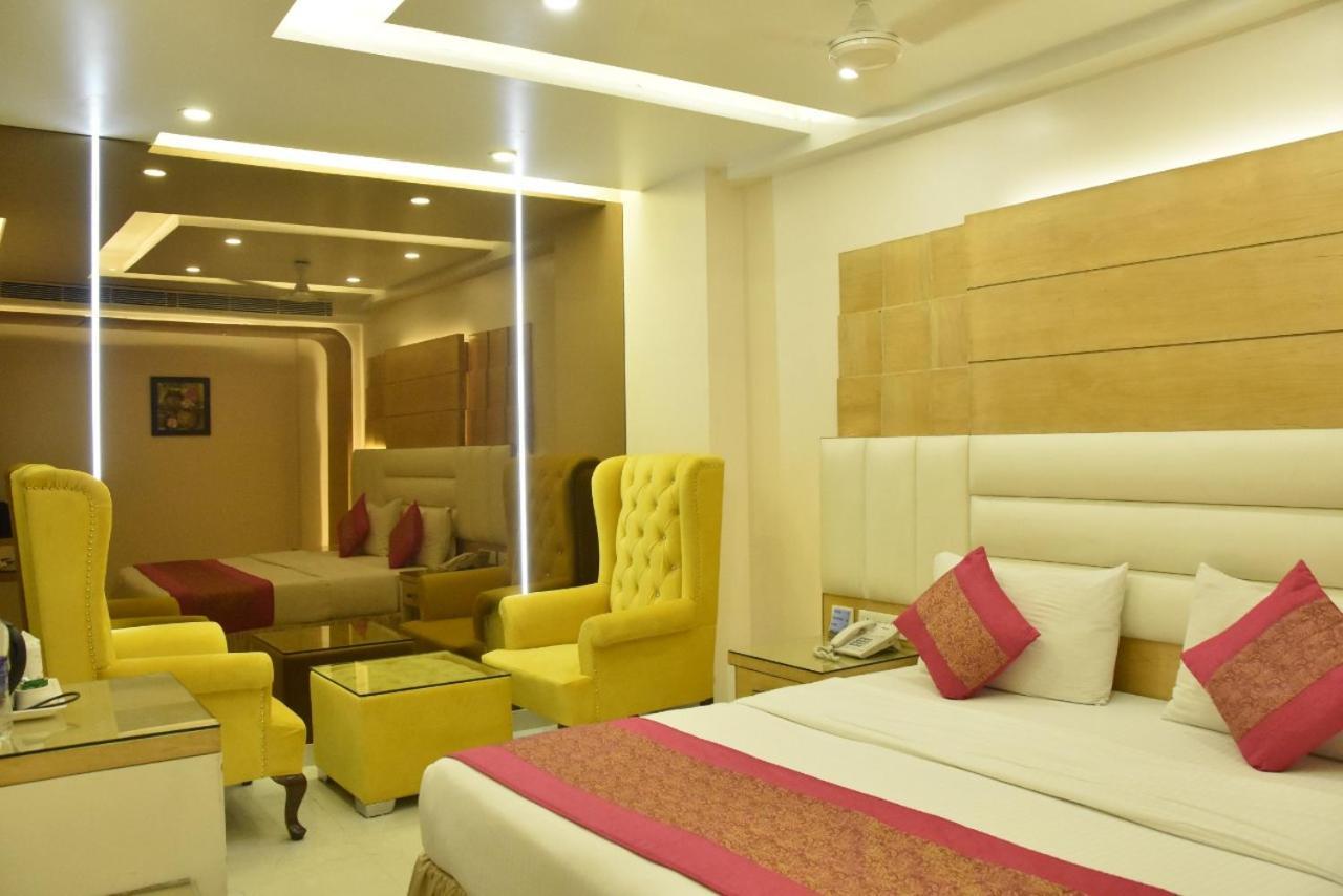 Hotel Aman Continental - 2Mins From Railway Station And 5 Mins From Metro Neu-Delhi Exterior foto