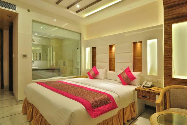 Hotel Aman Continental - 2Mins From Railway Station And 5 Mins From Metro Neu-Delhi Exterior foto